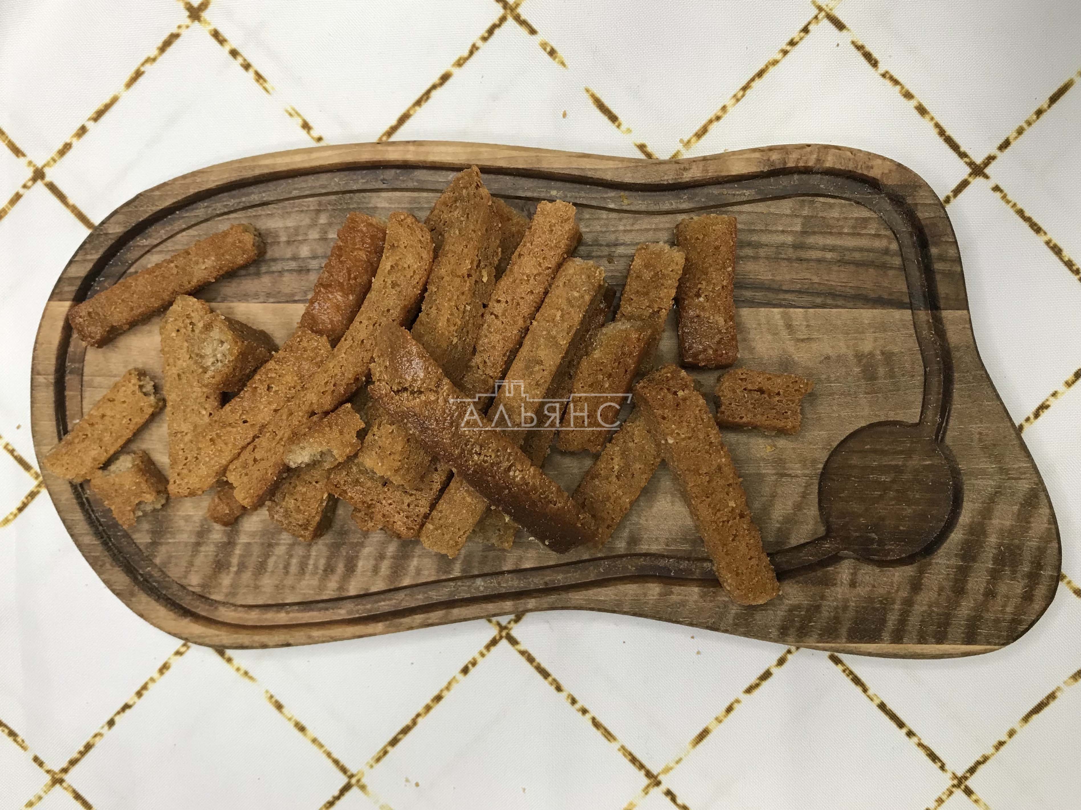 Деревенские гренки с чесноком в Сыктывкаре