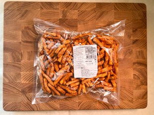 Гренки: Сыр копченый на ольхе с перцем 