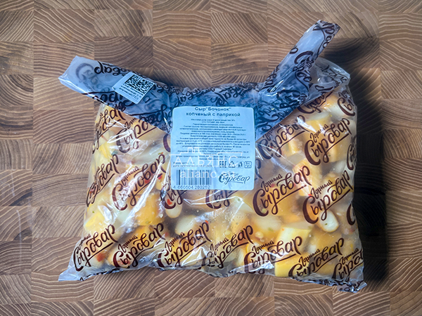 Сыр 1 кг ГОРНЫЙ СЫРОВАР (Бочонок копчёный с паприкой) в Сыктывкаре